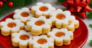 Křehké linecké kytičky s džemem