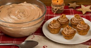 Jednoduchý máslový krém s Nutellou