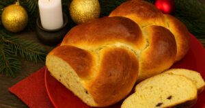 Vánočka bez pletení z kynutého těsta