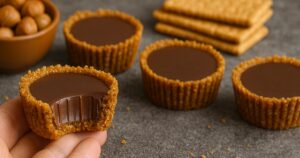 Nepečené košíčky s čokoládovou náplní a ořechy