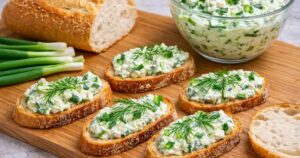Okurková pomazánka s jarní cibulkou