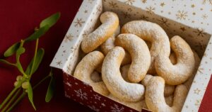 Vanilkové rohlíčky z Hery s ořechy