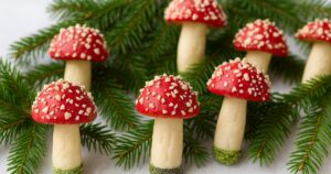 Vánoční muchomůrky z máslového těsta