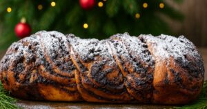 Vánoční rozinkový cop s džemem