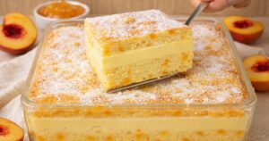 Broskvový piškot s pudinkovou náplní