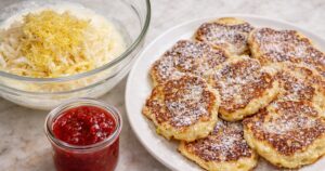 Jogurtové lívanečky s jablky