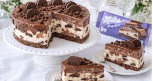 Zmrzlinový dort Milka se sušenkami